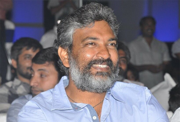 ss rajamouli,awards,padma sri,bahubali,national award,telugu film director  రాజమౌళీ గారు మీరు చేసేది కరెక్టేనా? 